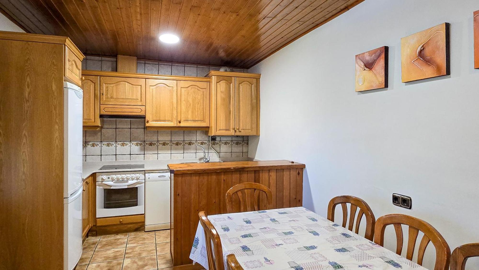 Casas La Ribera Ordesa Guest House เอสกาโลนา ภายนอก รูปภาพ
