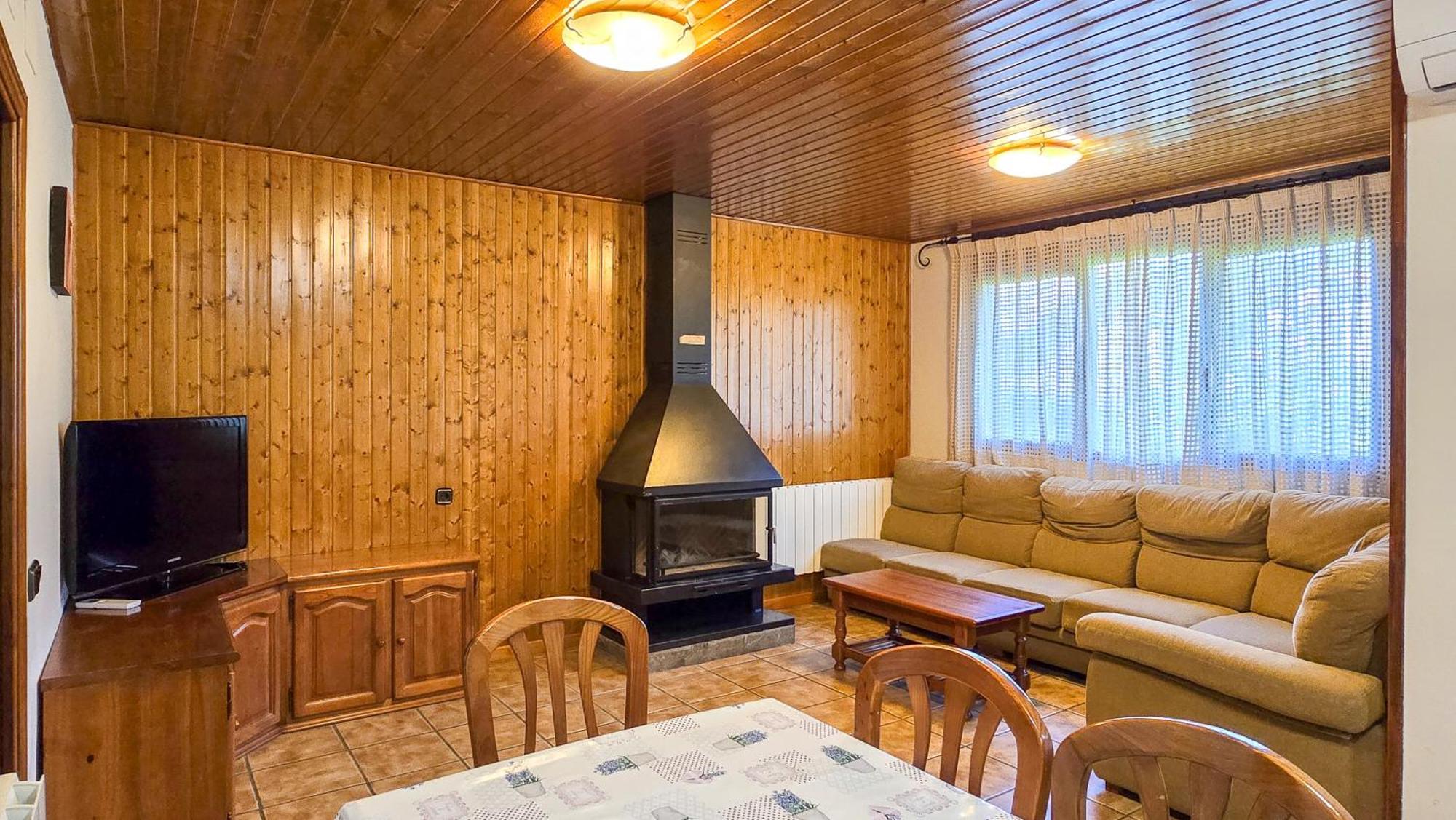 Casas La Ribera Ordesa Guest House เอสกาโลนา ภายนอก รูปภาพ