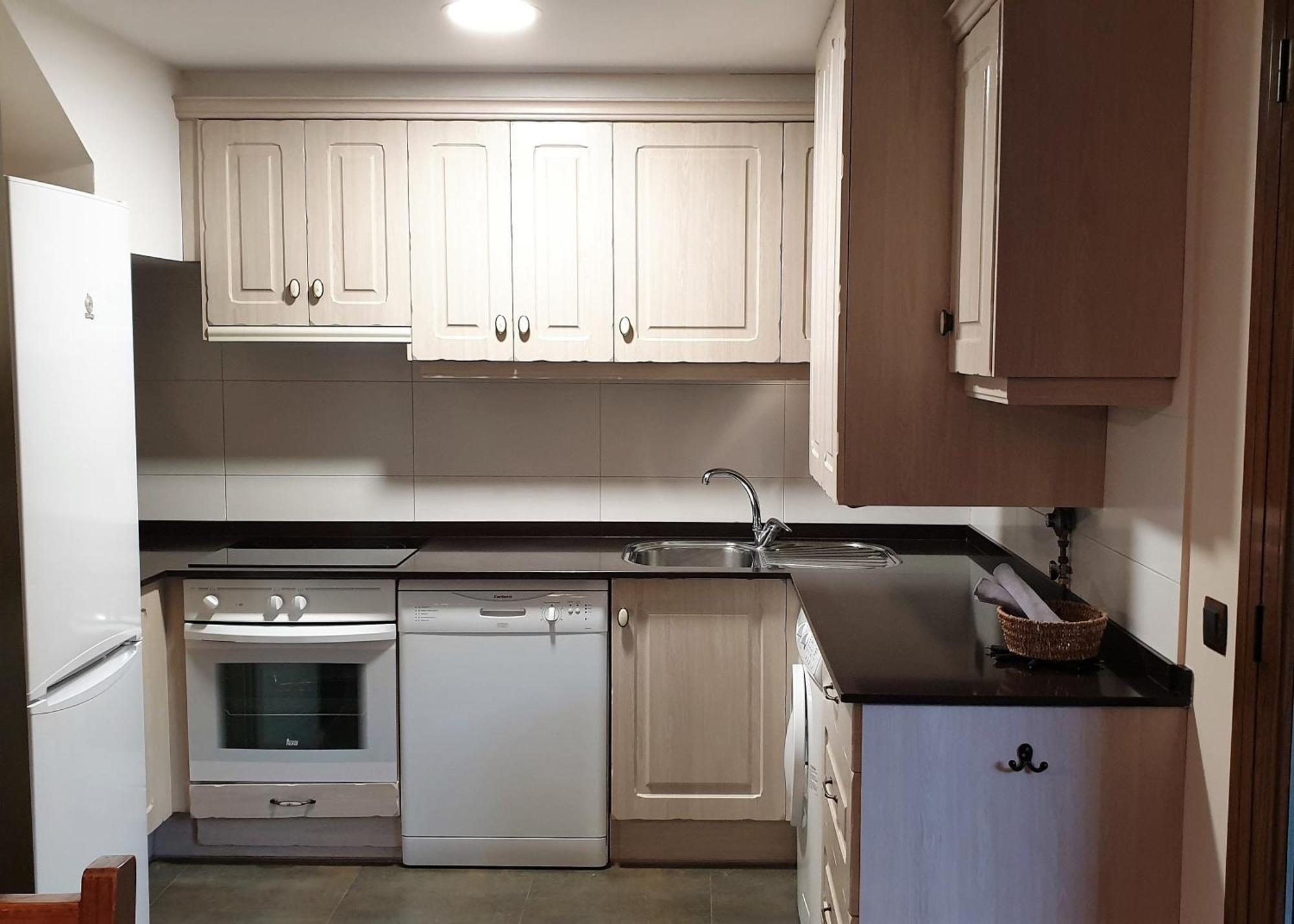 Casas La Ribera Ordesa Guest House เอสกาโลนา ภายนอก รูปภาพ